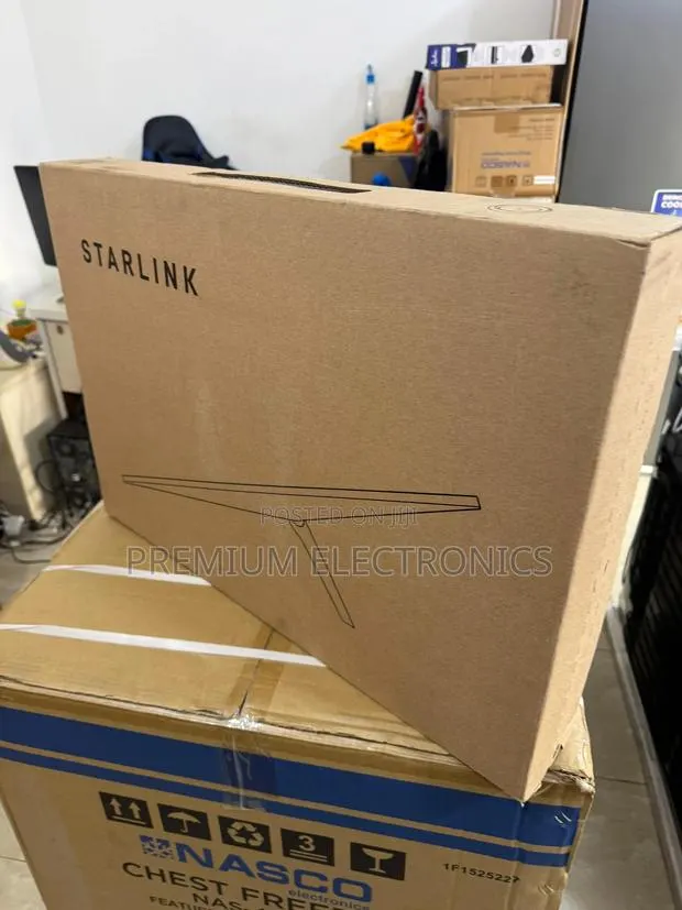 Starlink Improved V4 Dish/Router Gen3 Combo Innovation · Photo 1