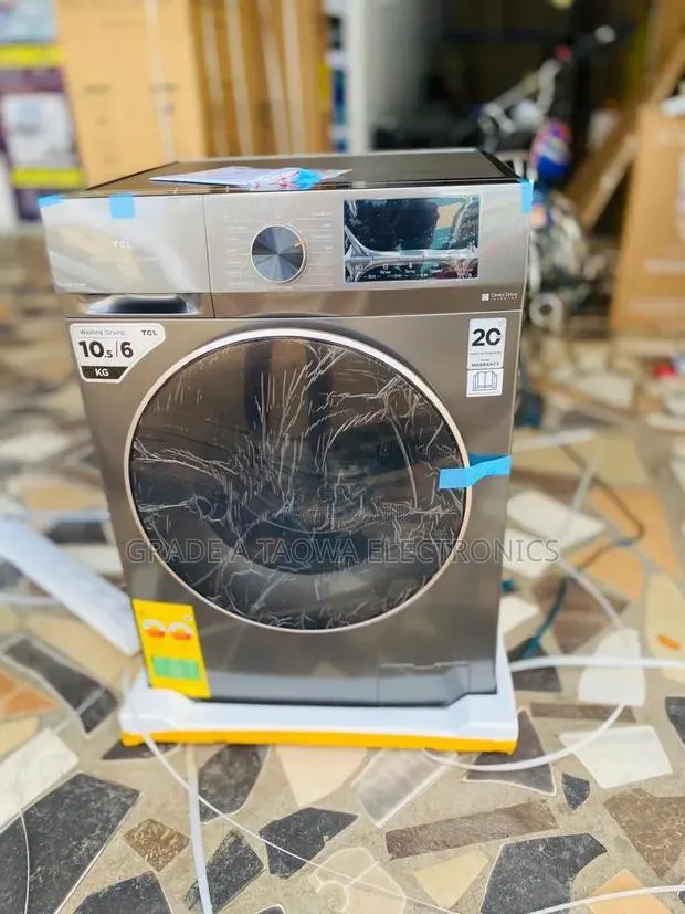 Experience the 10.5 Kg TCL Wash and Dry Washing Machine · Photo 1
