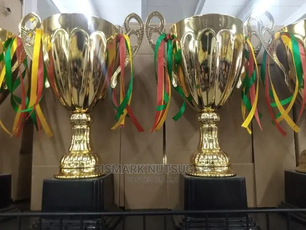 Award Trophies for Sale · Photo 1
