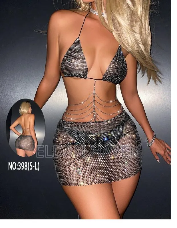 Hot Girl Trendy Full Diamond Suspender Suit · Photo 1