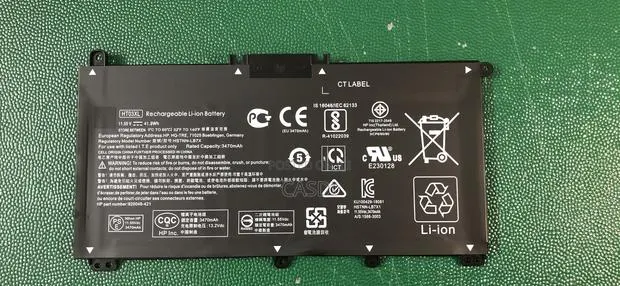 Notebook Battery HP Star 14 15 TPN-Q207 Q208 14-Ce0027TX · Photo 1