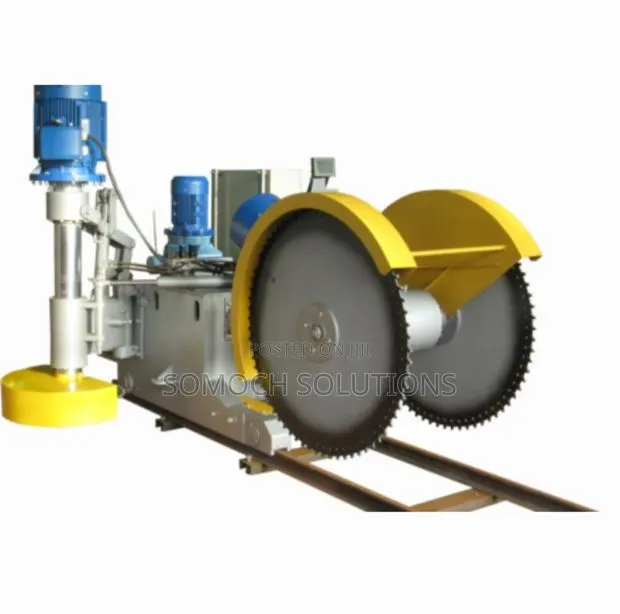 Low Benching Machine Prima for Quarries and Crushers Equipme · Photo 1