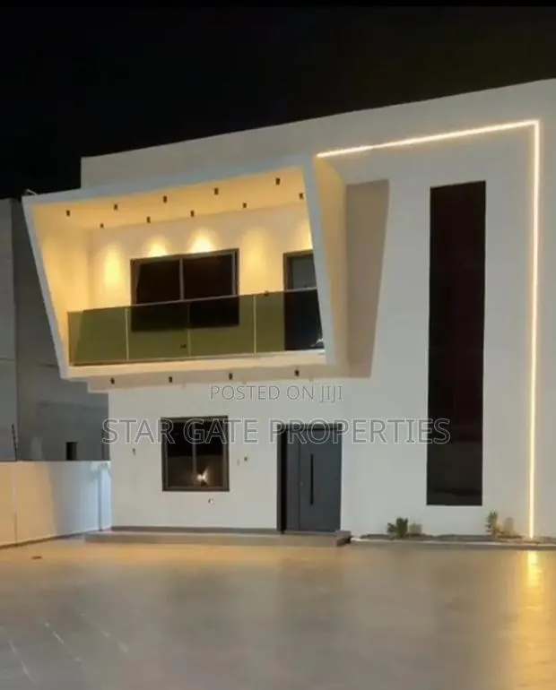 6bdrm House in Kentinkrono, Kumasi Metropolitan for sale · Photo 1
