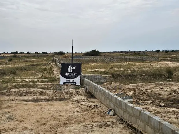 A Smart Move for Your Future – Skyport City, Tsopoli · Photo 1