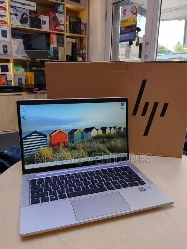 Laptop HP EliteBook 830 G7 8GB Intel Core i5 SSD 256GB · Photo 1