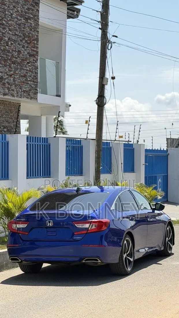 Honda Accord 2022 Blue · Photo 1