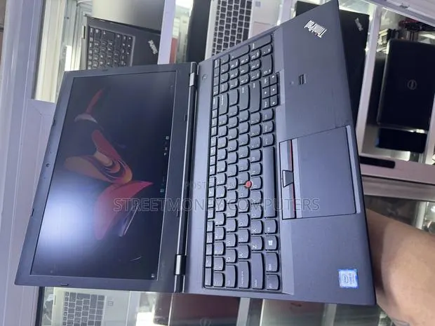 Laptop Lenovo ThinkPad L570 8GB Intel Core I5 SSD 256GB · Photo 1
