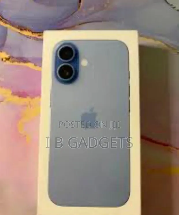 New Apple iPhone 17 256 GB Blue · Photo 1