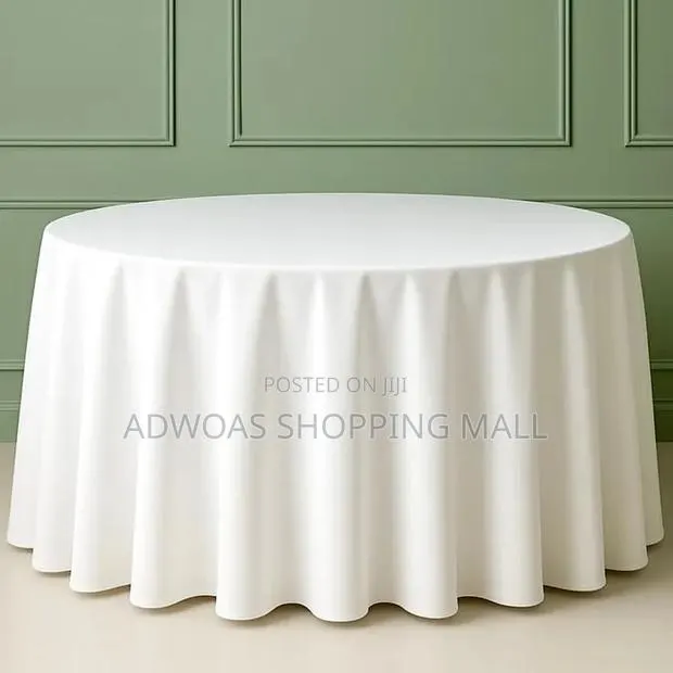 Table Cloth for Round Table · Photo 1