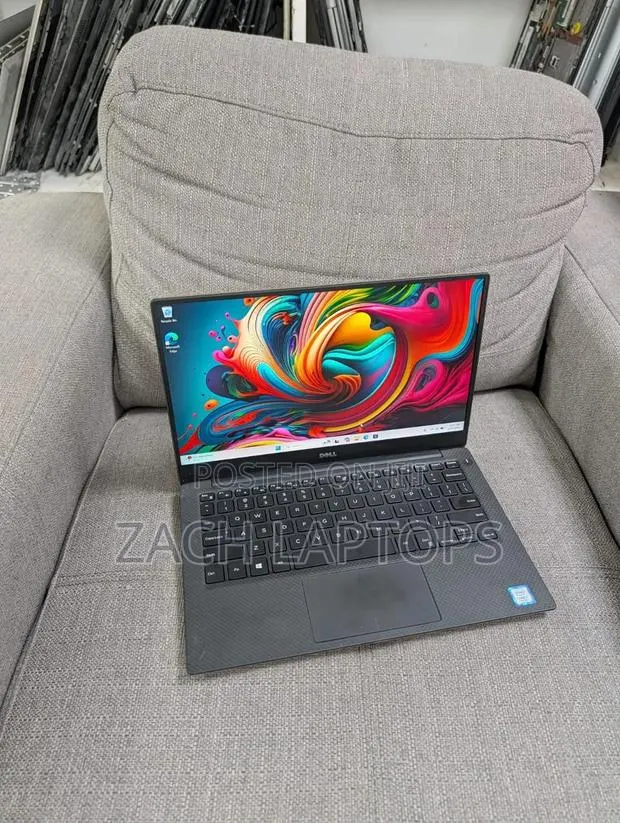 Laptop Dell XPS 13 8GB Intel Core i5 SSD 256GB · Photo 1