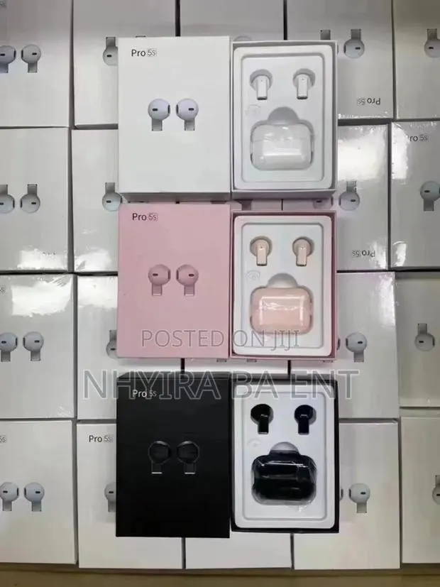 Airpod and Earbuds · Photo 1