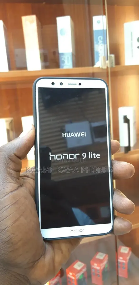 New Huawei Honor 9 Lite 64 GB White · Photo 1