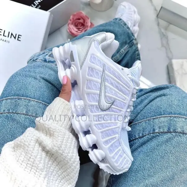 White Shox Sneaker · Photo 1