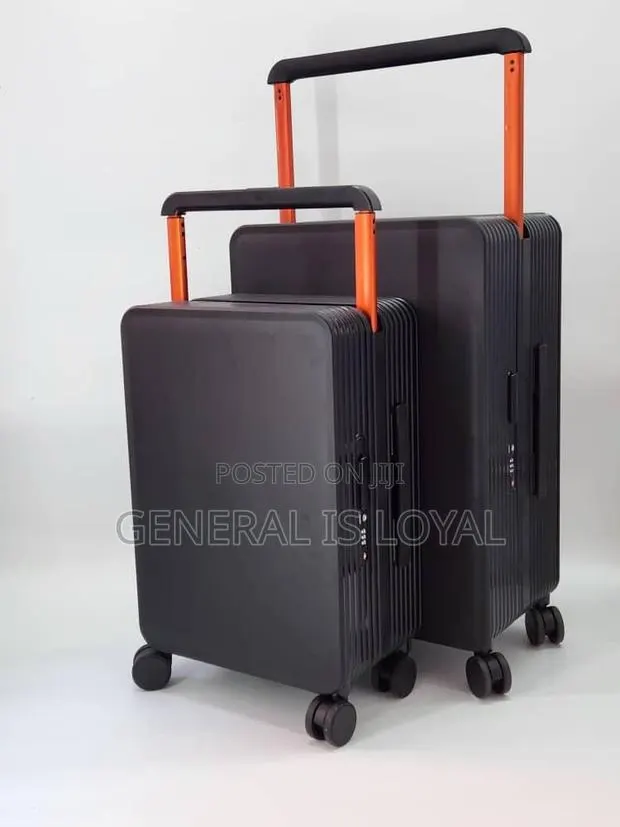 Solid 2in1 Zipless Black Trolley Traveling Bag · Photo 1