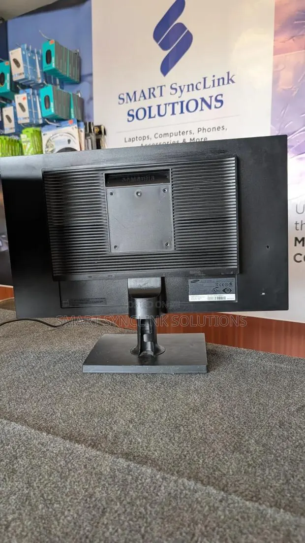 24" Samsung Monitor, Full HD · Photo 2