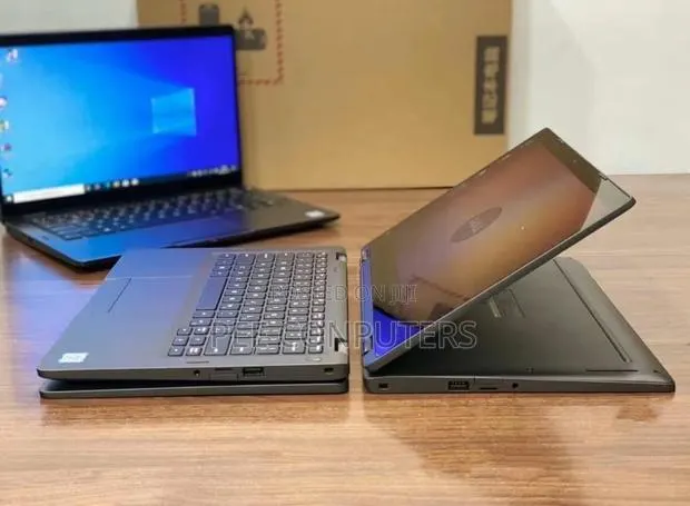 Laptop Dell Latitude 5300 2-in-1 8GB Intel Core i5 SSD 256GB · Photo 3