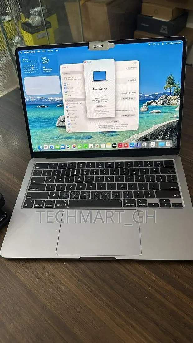 Laptop Apple MacBook Air 2024 M3 8GB Apple M3 SSD 256GB · Photo 1