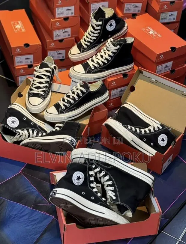 Converse Low-top Sneakers In Different Colours , Swipe >>> · Photo 1