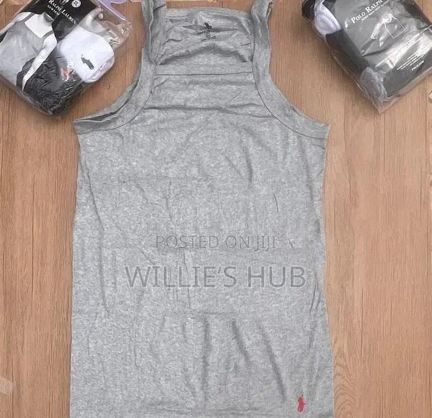 Polo Singlet Gym · Photo 1