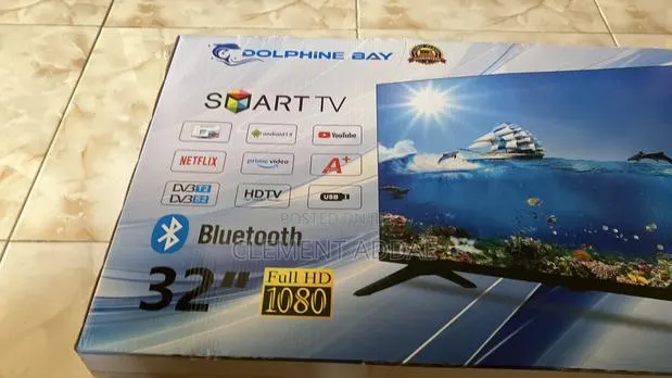 Dolphine Bay Smart TV · Photo 1