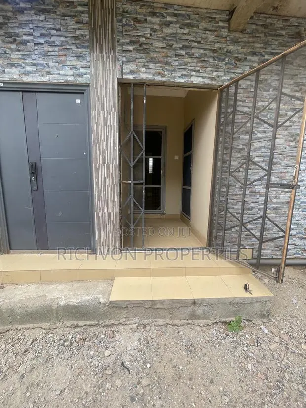1bdrm Apartment in Richvon Properties, Baatsona Total for rent · Photo 1