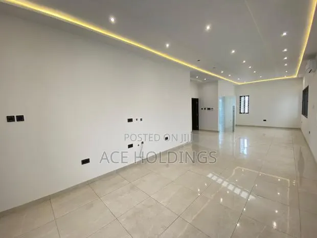 4bdrm House in Ogbojo, East Legon for sale · Photo 7