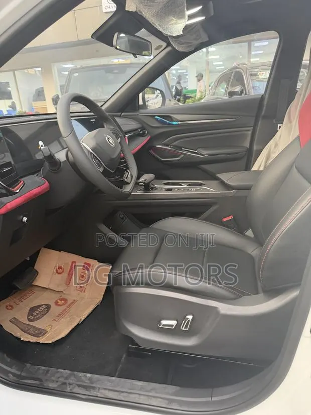 New Changan X5 Plus 1.5 Blue Core FWD 2025 White · Photo 1