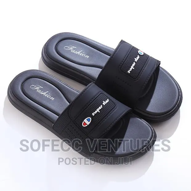 Soft-Sole Anti-Slip Men Slippers · Photo 1