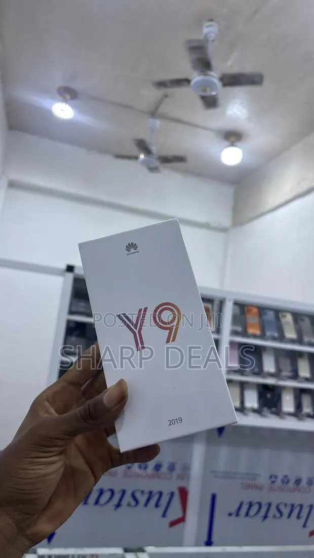 New Huawei Y9 2019 128 GB Black · Photo 1