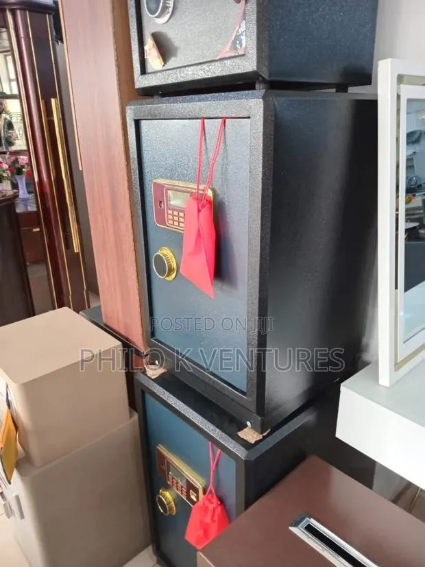 Safe Deposit Or Money Save · Photo 1