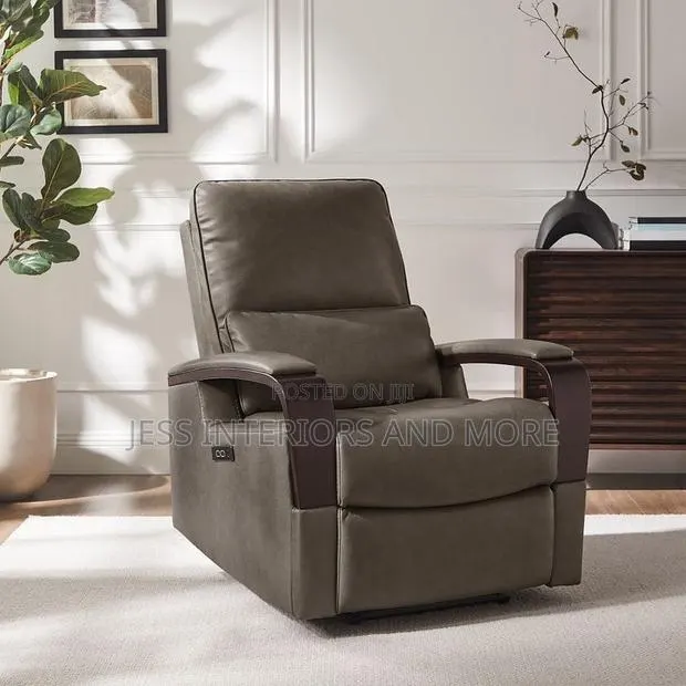 Leather Sofa Power Recliner(Creek Shayne) · Photo 1
