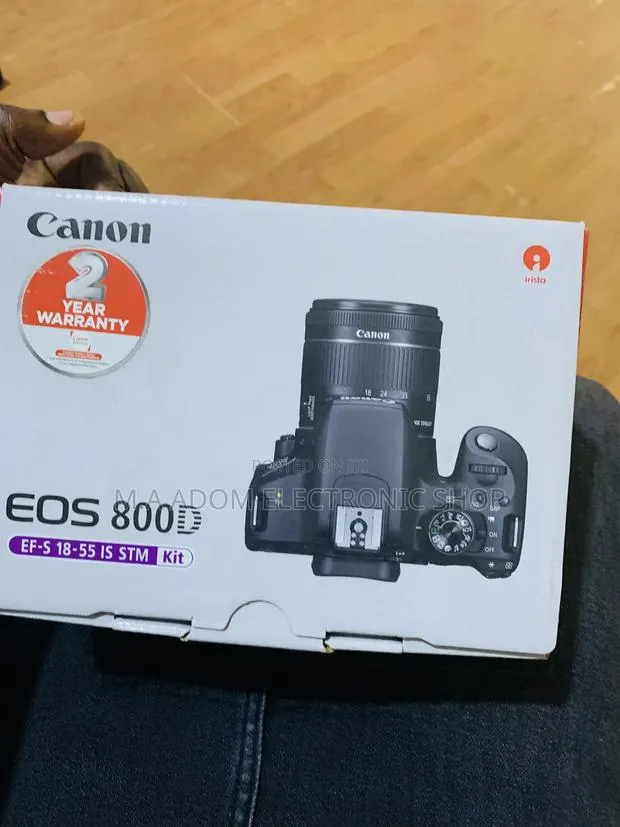 Uk Made Canon Eos 800d Camera With Lens 18-55mm STM · Photo 1