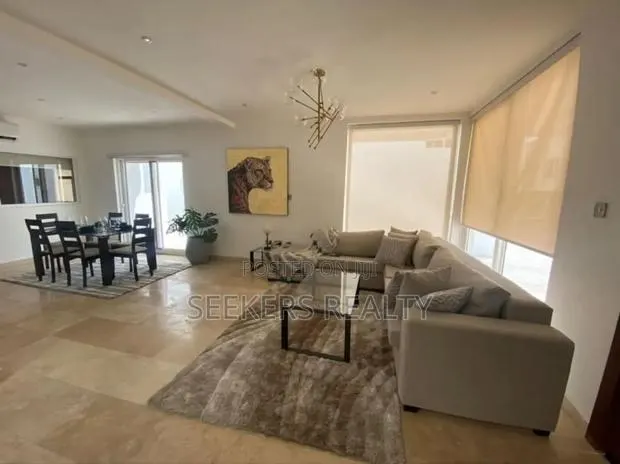 Furnished 4bdrm Townhouse / Terrace in Seekers Realty, Cantonments · Photo 1