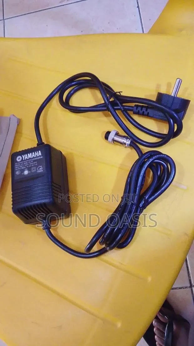 Yamaha Ac Power Adaptor · Photo 1