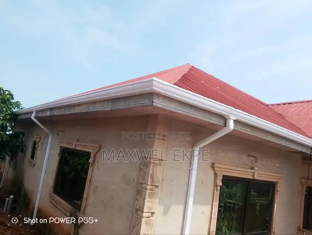 Gutters and Accessories · Photo 1