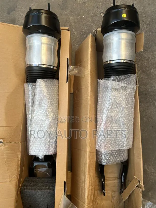 Mercedes Benz GLE Front Air Suspension Shocks · Photo 1