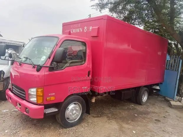 Hyundai Mighty 2 Ton · Photo 1