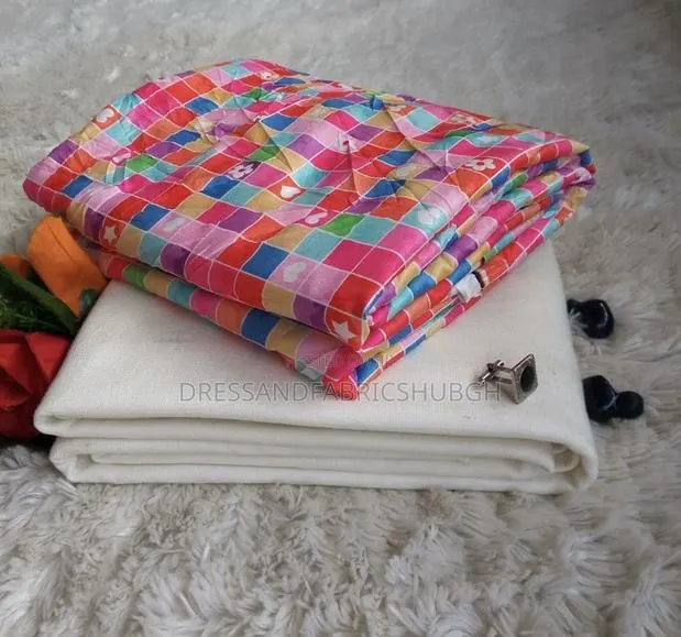 Plain and Pattern and Vintage Crepe Materials · Photo 1