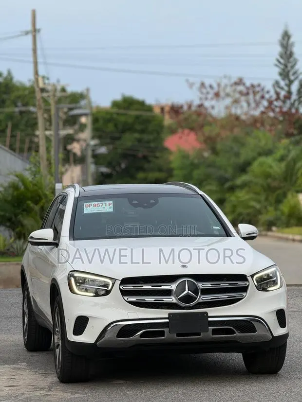Mercedes-Benz GLC-Class 2019 White · Photo 1