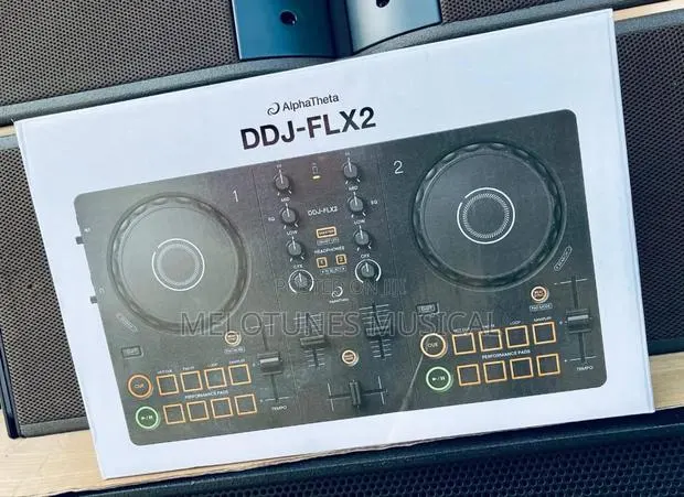 Alphatheta DDJ-Flx2 Compact 2-Channel Dj Controller. · Photo 1