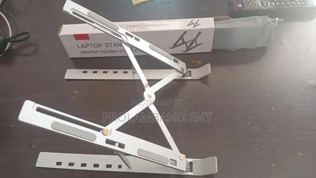 Adjustable Metallic Laptop Stand · Photo 1