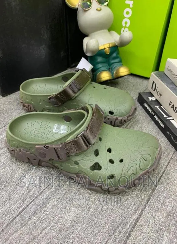 Quality Crocs · Photo 1