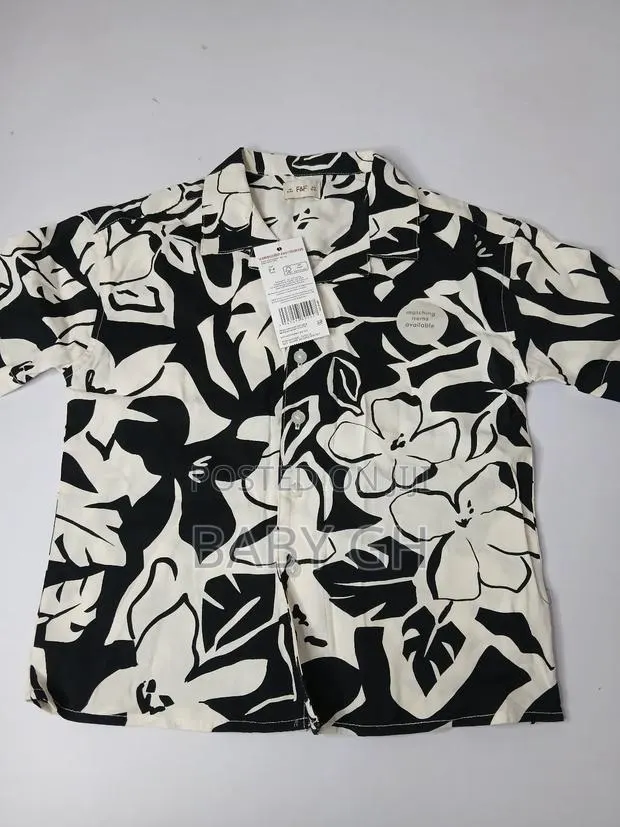 F F Kids Boys Black and White Shirt · Photo 1
