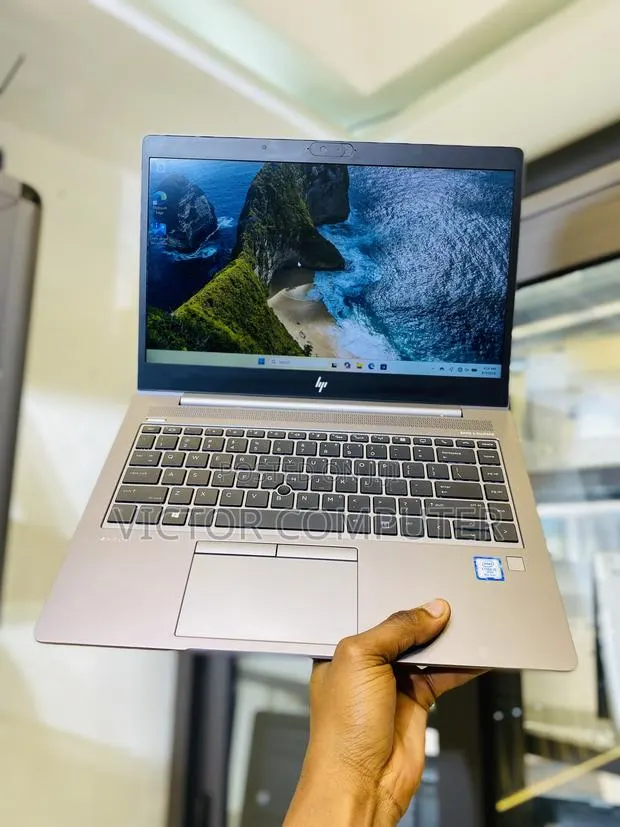 Laptop HP ZBook 14u G6 16GB Intel Core i5 SSD 256GB · Photo 1