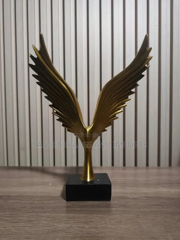 Decorative Eagle · Photo 1