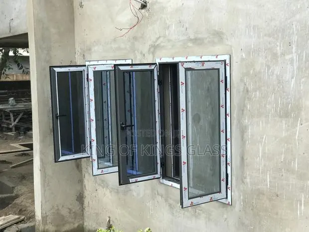 Casement Window · Photo 1