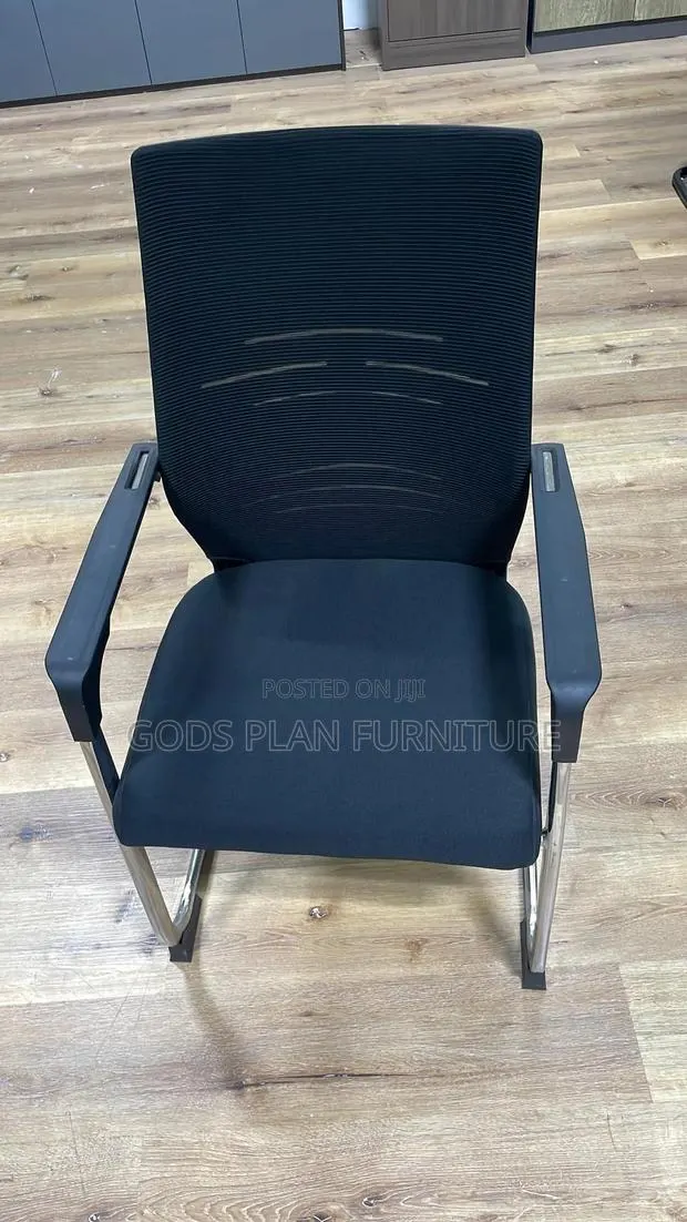 Office Chair · Photo 1