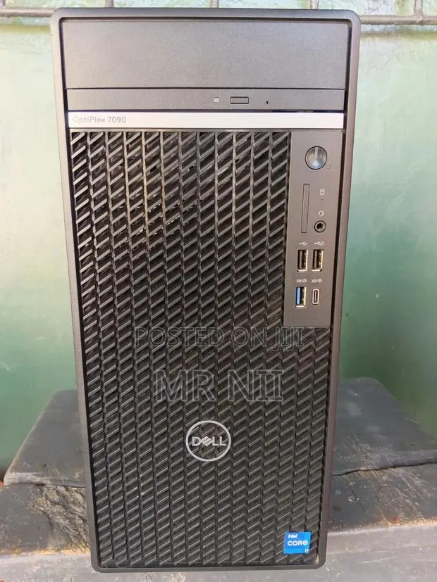Desktop Computer Dell Optiplex 7090 16GB Intel Core i7 SSD 512GB · Photo 1