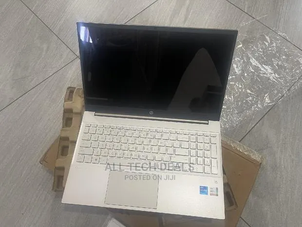 New Laptop HP Pavilion 15 8GB Intel Core I5 SSD 512GB · Photo 1