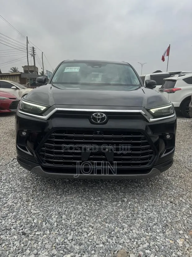 Toyota Grand Highlander Limited AWD 2024 Black · Photo 1